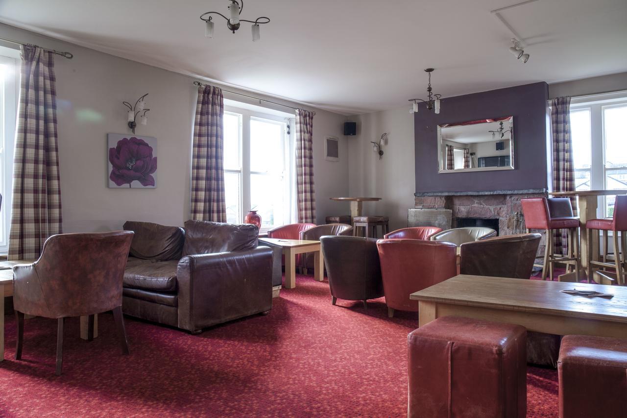 Crofters Lodge Barrow-in-Furness ภายนอก รูปภาพ